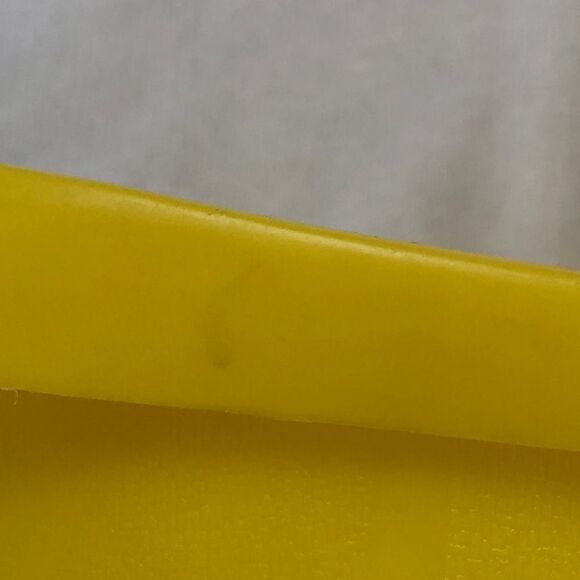 Vintage Yellow Embossed Floral Footed Wastebasket 1970s Small Trash Can 13" - Picture 10 of 12